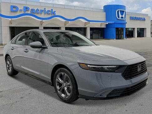 New 2025 Honda Accord EX-L image 1