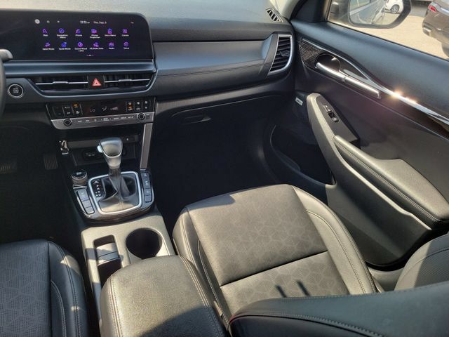 Certified 2024 Kia Seltos SX w/ SX Sunroof Package AWD/4WD image 12