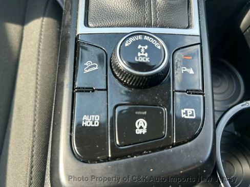 Used 2024 Kia Sportage LX AWD/4WD image 42