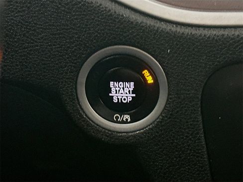 Used 2022 Dodge Charger GT image 28