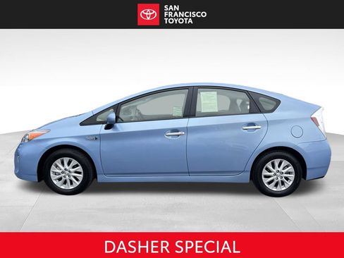 Used 2012 Toyota Prius Prime Advanced FWD image 2