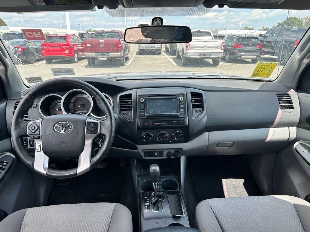 Used 2015 Toyota Tacoma PreRunner w/ Convenience Package RWD image 16