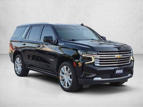 Used 2021 Chevrolet Tahoe High Country AWD/4WD image 3