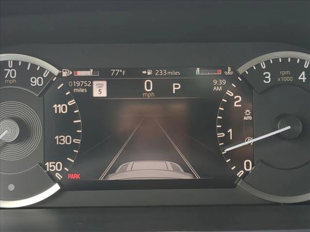 Used 2023 Land Rover Defender 110 X-Dynamic SE AWD/4WD image 12