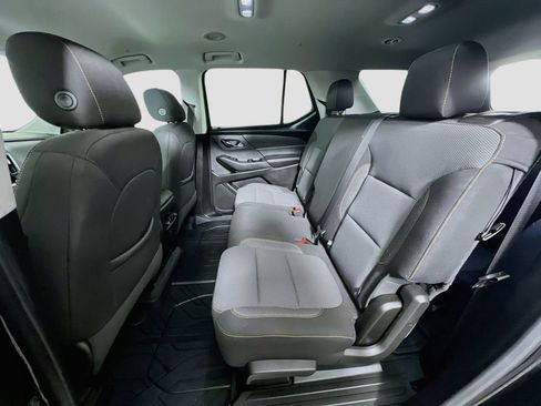 Used 2021 Chevrolet Traverse LT w/ LPO, Floor Liner Package AWD/4WD image 26