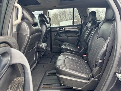 Used 2014 Buick Enclave Leather image 16