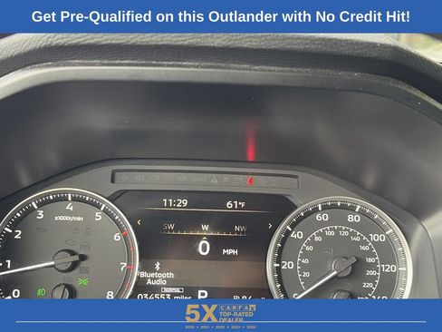 Used 2025 Mitsubishi Outlander SE FWD image 20