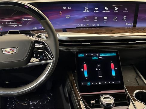 New 2025 Cadillac Escalade Sport Platinum image 16