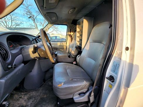 Used 2007 Ford E-250 and Econoline 250 image 16