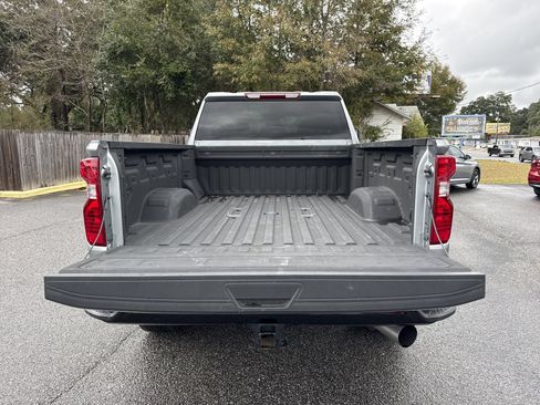 Used 2025 Chevrolet Silverado 2500 Custom w/ Custom Value Package AWD/4WD image 24