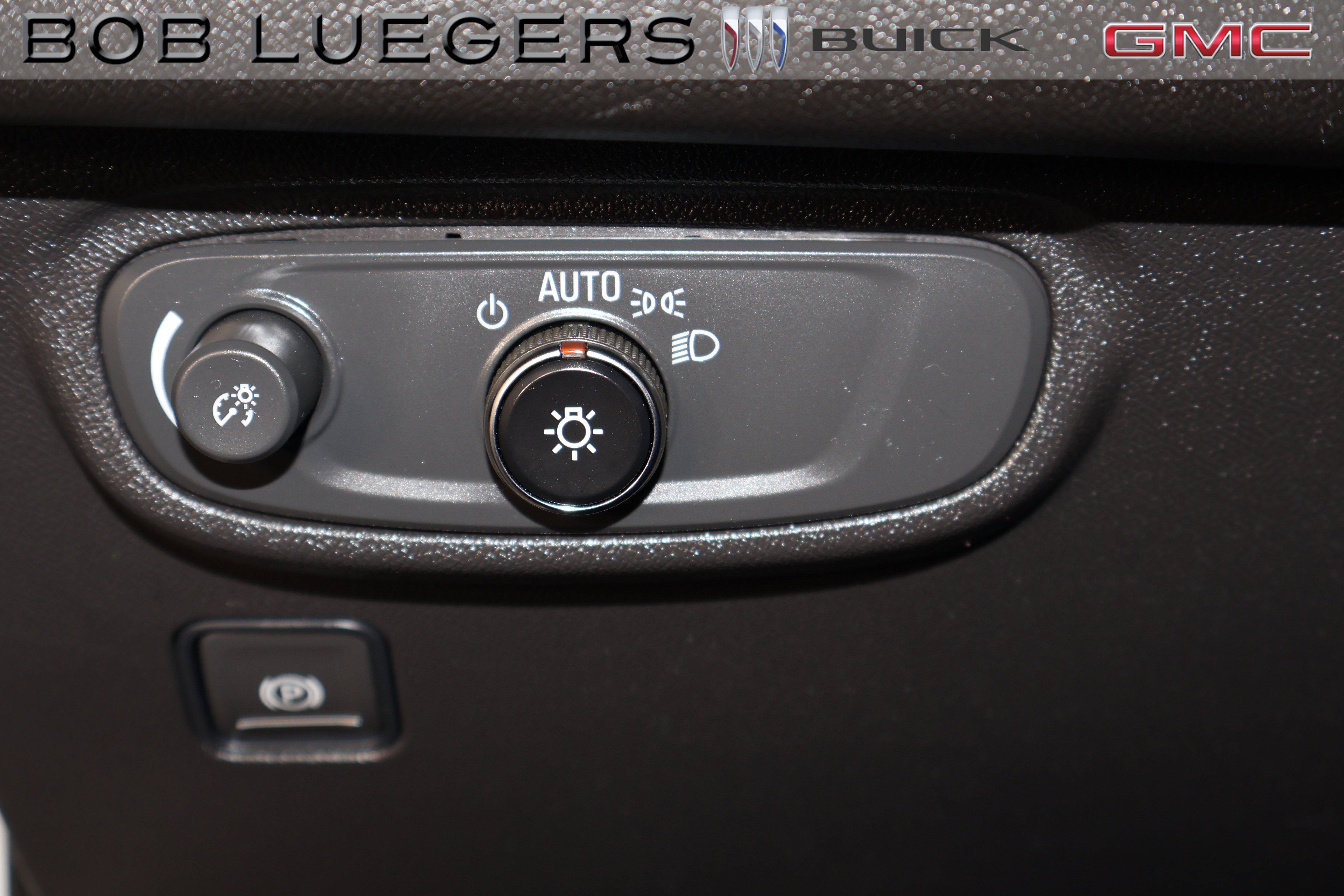 Certified 2024 GMC Terrain SLE AWD/4WD image 25