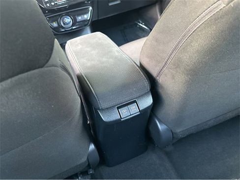 Used 2022 Toyota Prius L Eco image 22