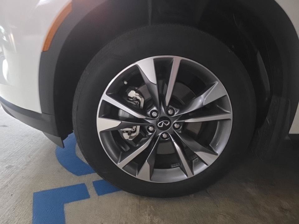 Used 2024 INFINITI QX60 Luxe FWD image 10