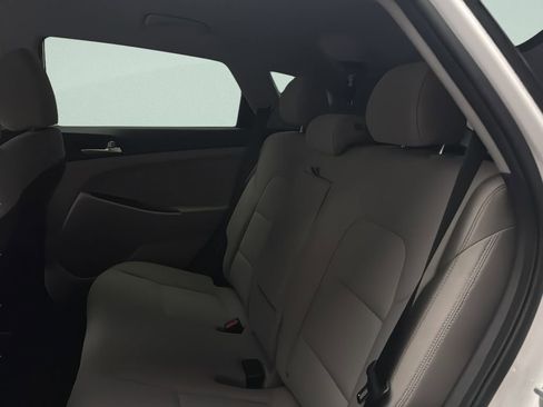 Used 2021 Hyundai Tucson SE FWD image 13