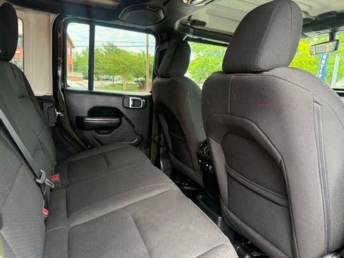 Used 2023 Jeep Wrangler Unlimited w/ Cold Weather Group AWD/4WD image 42