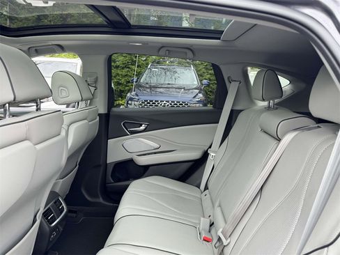 Used 2019 Acura RDX AWD w/ Advance Package image 12