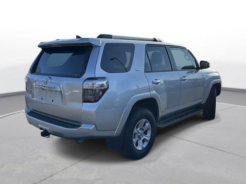 Certified 2024 Toyota 4Runner SR5 Premium image 6