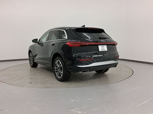 Certified 2025 Audi Q5 Premium Plus w/ Premium Plus image 3