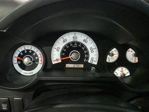 Used 2007 Toyota FJ Cruiser 4WD w/ Upgrade Pkg 1 image 17