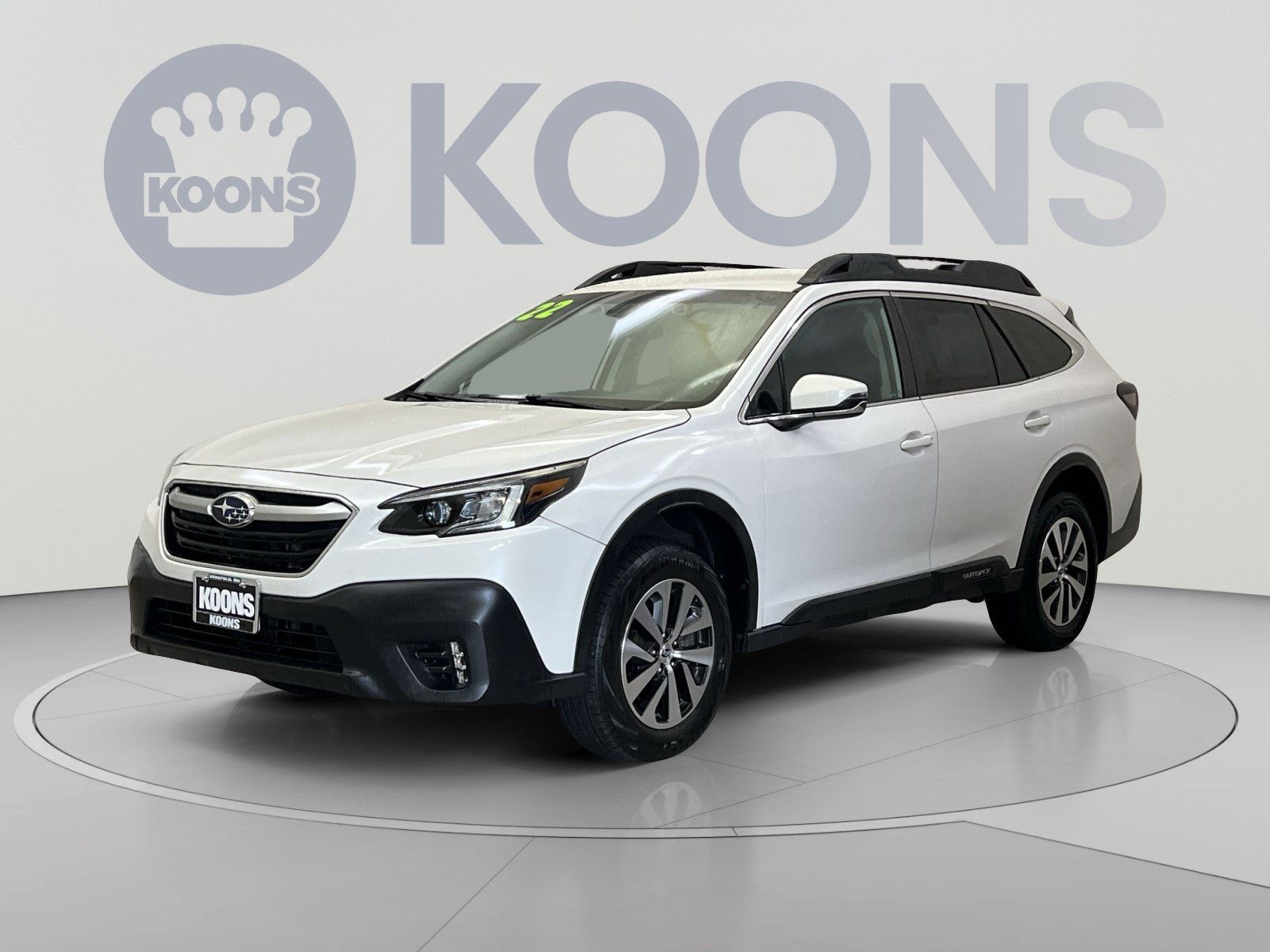 Used 2022 Subaru Outback Premium AWD/4WD image 1