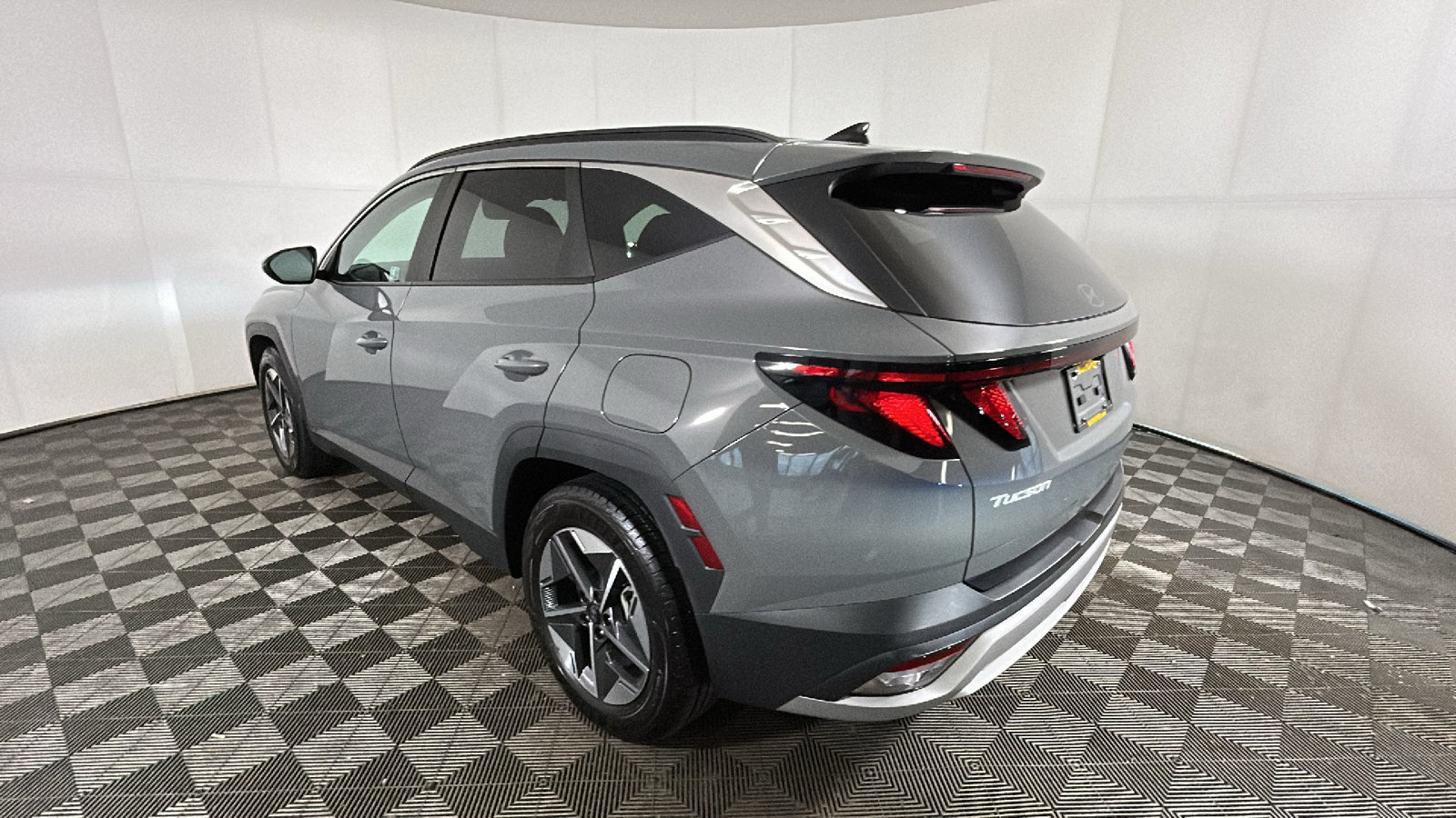 Used 2025 Hyundai Tucson SEL FWD image 5