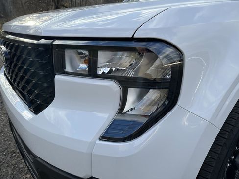 New 2025 Ford Maverick XLT w/ Black Appearance Package image 11