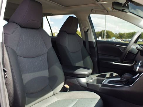 Used 2023 Toyota RAV4 XLE image 23