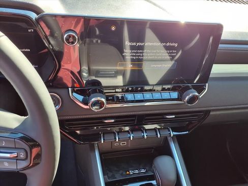 New 2026 Chevrolet Colorado LT w/ LT Convenience Package image 10