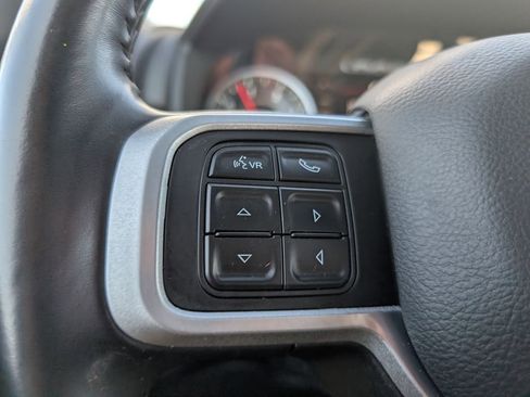 Used 2022 RAM 2500 Big Horn w/ Big Horn Silver Edition image 14