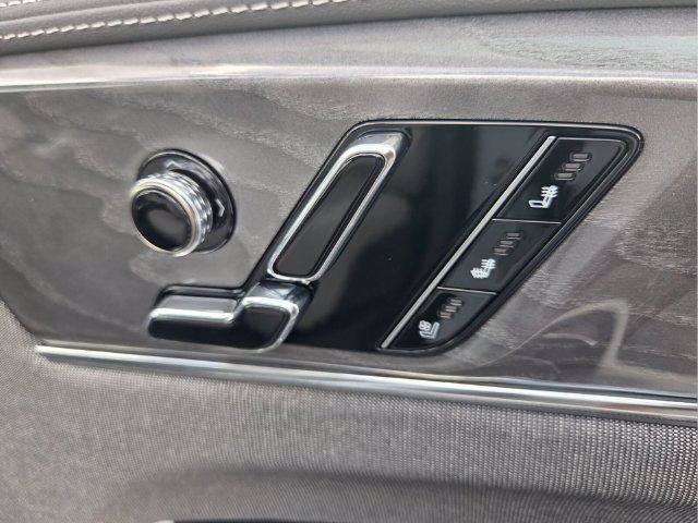 New 2026 Cadillac Escalade IQ Sport 1 w/ LPO, ONYX Package AWD/4WD image 23