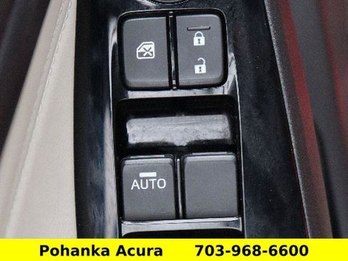 Used 2018 MAZDA MAZDA3 Grand Touring w/ Premium Equipment Package image 22