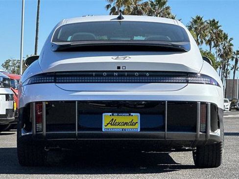 New 2025 Hyundai Ioniq 6 SEL image 5