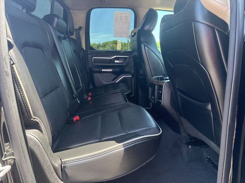 Used 2020 RAM 1500 Laramie AWD/4WD image 12
