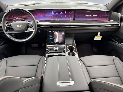 New 2026 Cadillac Escalade Luxury w/ Touring Package image 13