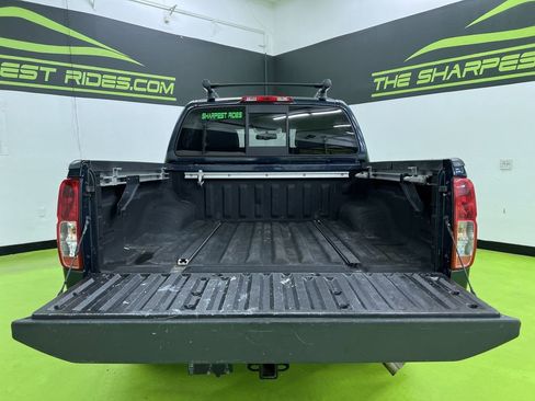 Used 2021 Nissan Frontier PRO-4X w/ Pro-4x Utility Package AWD/4WD image 9