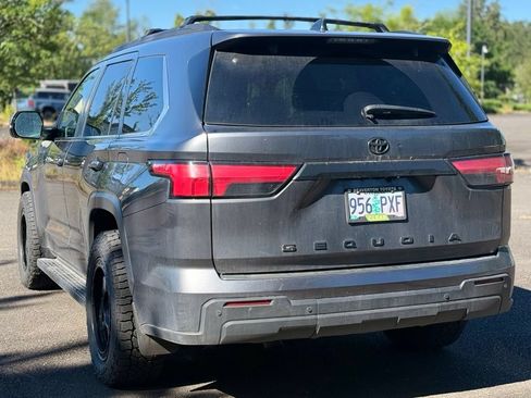 Used 2024 Toyota Sequoia SR5 w/ SR5 Premium Package AWD/4WD image 3