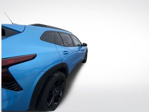 Used 2025 Chevrolet Trax ACTIV w/ Driver Confidence Package image 10