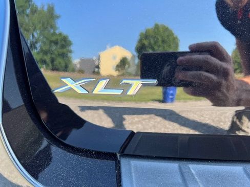 Certified 2022 Ford Explorer XLT AWD/4WD image 43
