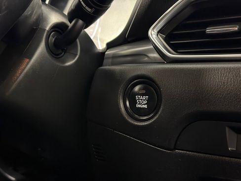 Used 2018 MAZDA CX-5 Sport image 23