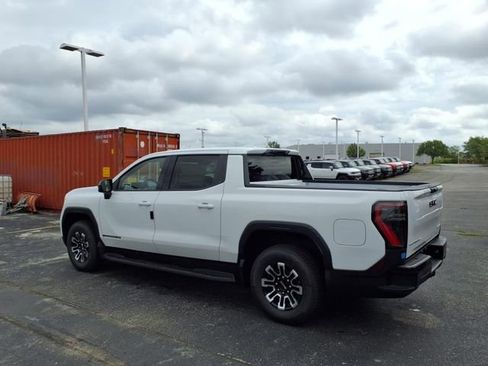 New 2026 GMC Sierra EV Elevation AWD/4WD image 8