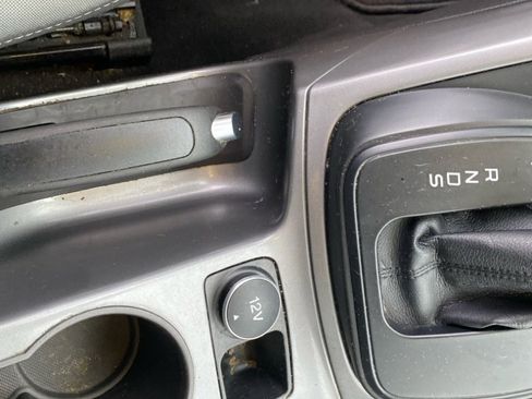 Used 2016 Ford Escape SE image 17