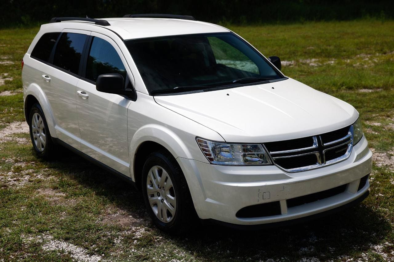 Used 2016 Dodge Journey SE w/ Flexible Seating Group FWD image 15
