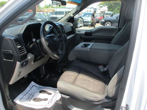 Used 2018 Ford F150 XL w/ Equipment Group 101A Mid RWD image 8
