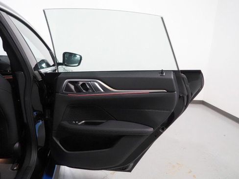 Used 2024 BMW i4 xDrive40 image 69