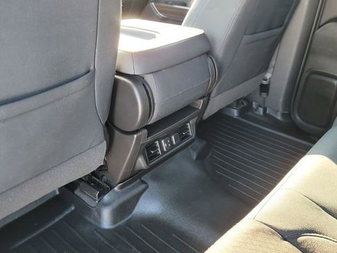 Used 2019 Chevrolet Silverado 1500 LT w/ All-Star Edition image 25