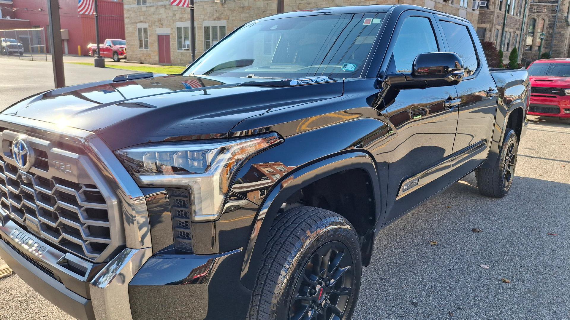 Used 2024 Toyota Tundra Platinum w/ TRD Off-Road Package AWD/4WD image 3