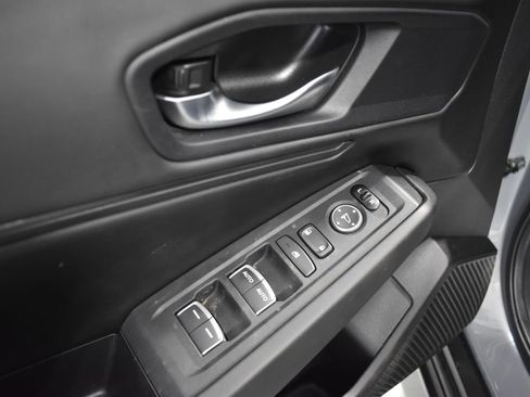 Used 2025 Honda Accord SE image 15