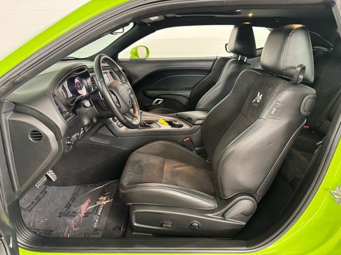 Used 2023 Dodge Challenger R/T Scat Pack w/ Plus Package image 13