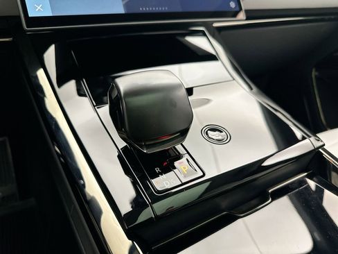 New 2026 Land Rover Range Rover Sport SV AWD/4WD image 20