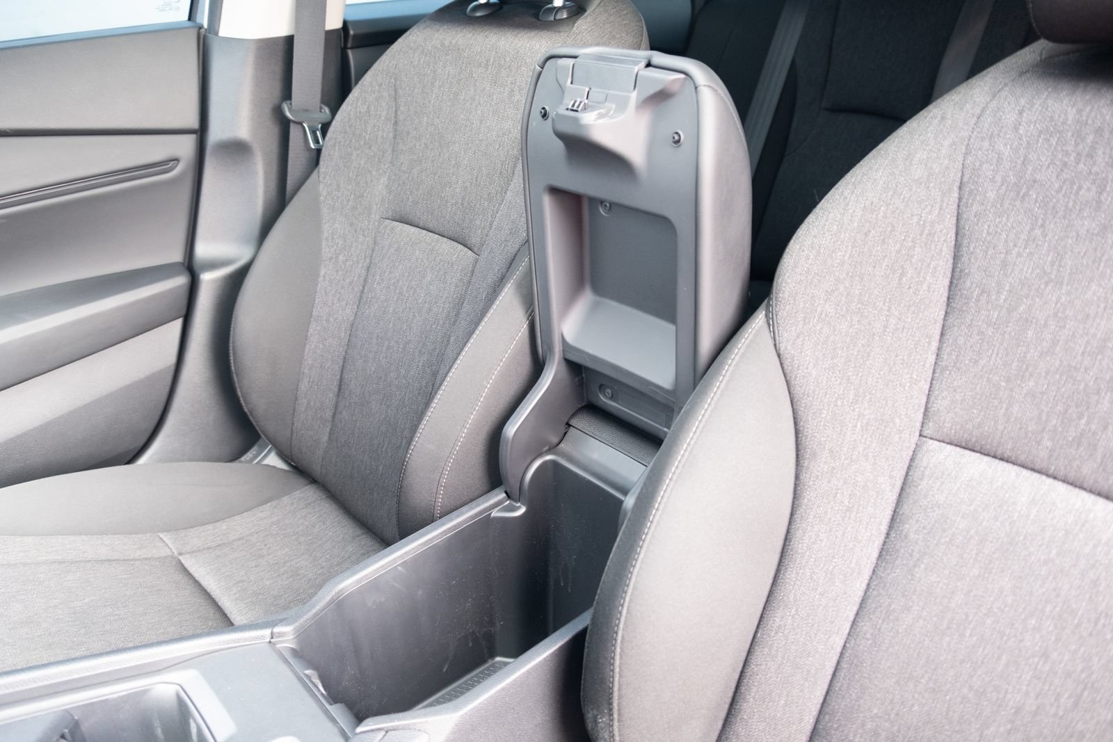 Used 2023 Honda Accord EX image 9